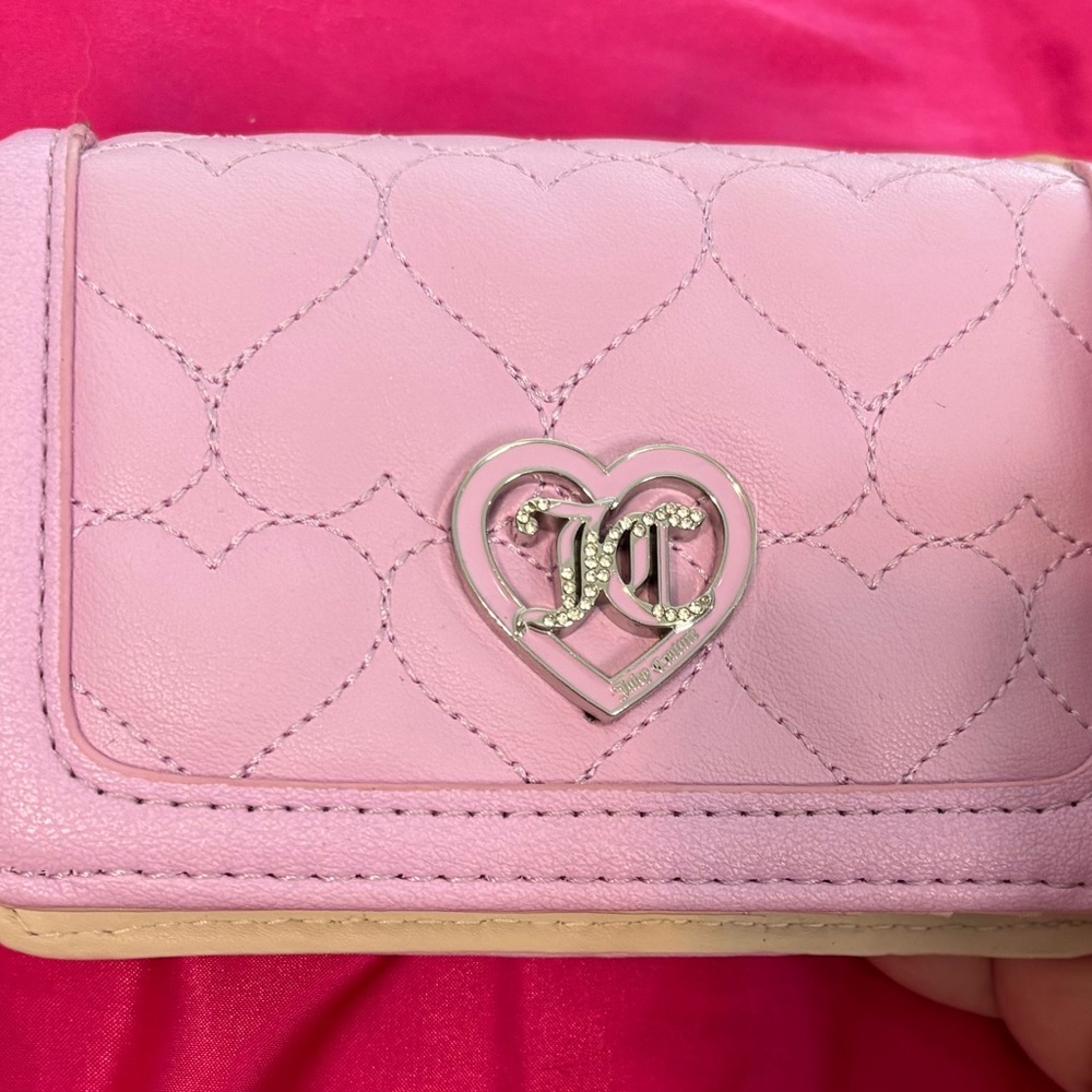 Juicy courtour pink Wallet